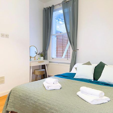Charming Victorian Retreat In West Hampstead Apartment ลอนดอน ภายนอก รูปภาพ