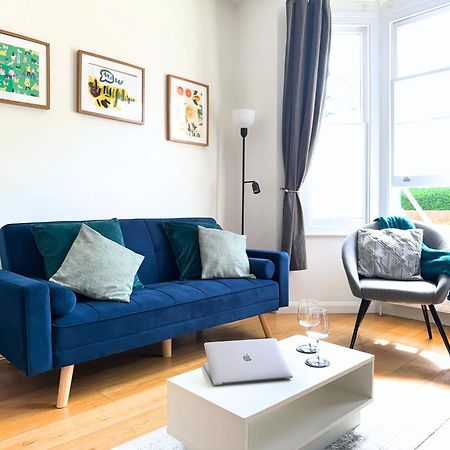 Charming Victorian Retreat In West Hampstead Apartment ลอนดอน ภายนอก รูปภาพ