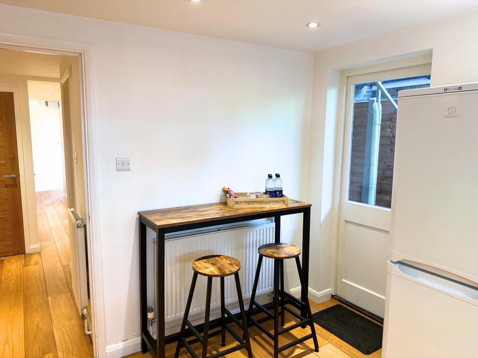 Charming Victorian Retreat In West Hampstead Apartment ลอนดอน ภายนอก รูปภาพ